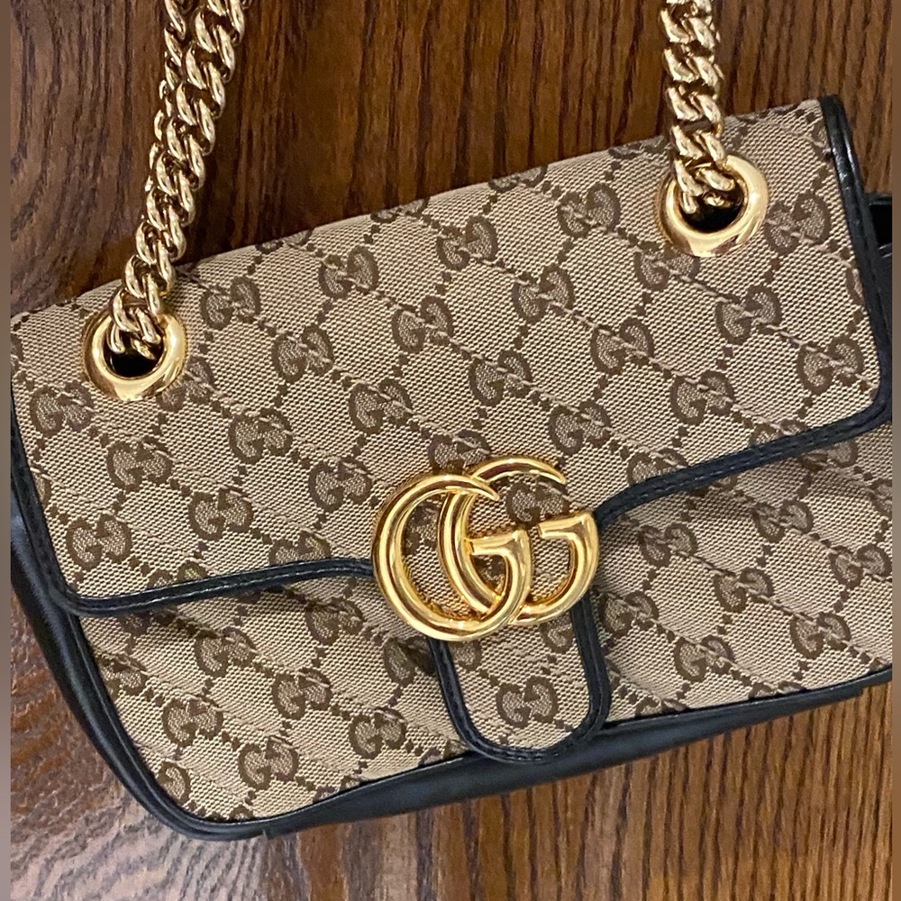 Gucci Mini GG Marmont 2.0 quilted shoulder bag